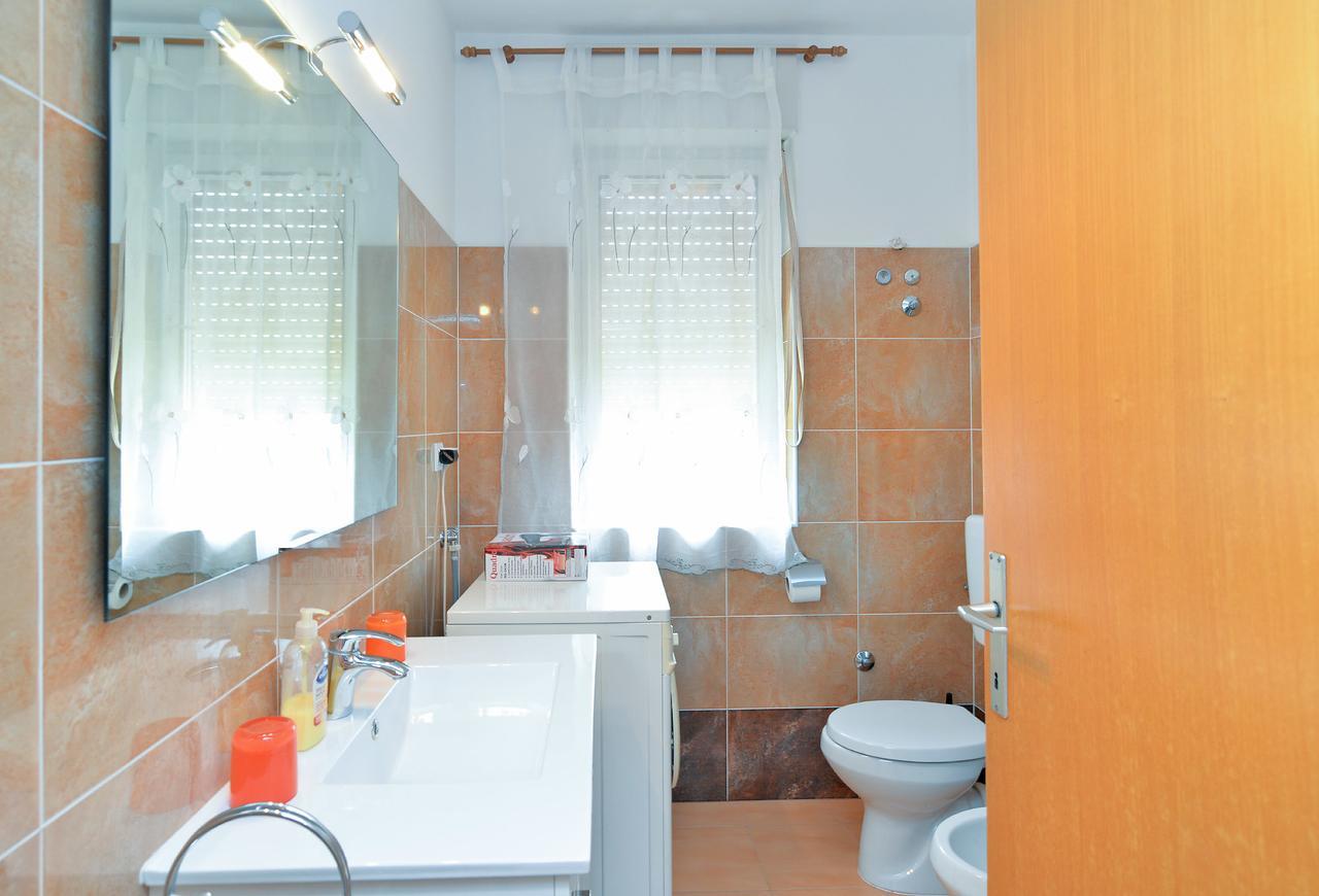 Apartment & Room Tanja 1552 Pula Exterior photo